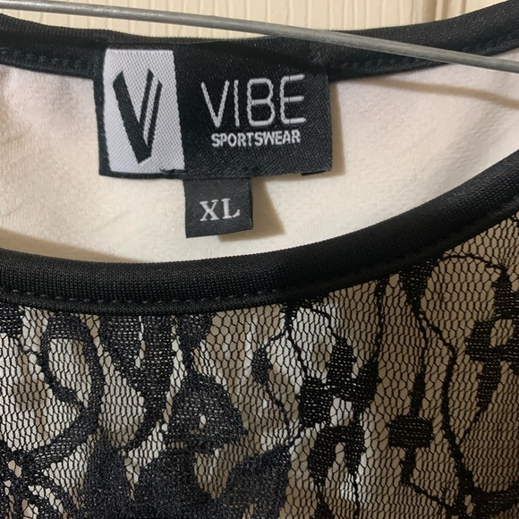 Vibe Sportswear White & Black Lace Tennis Dress - Picture 3 of 6